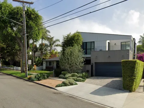 Sapphire Street - Modern two-story residence in Redondo Beach